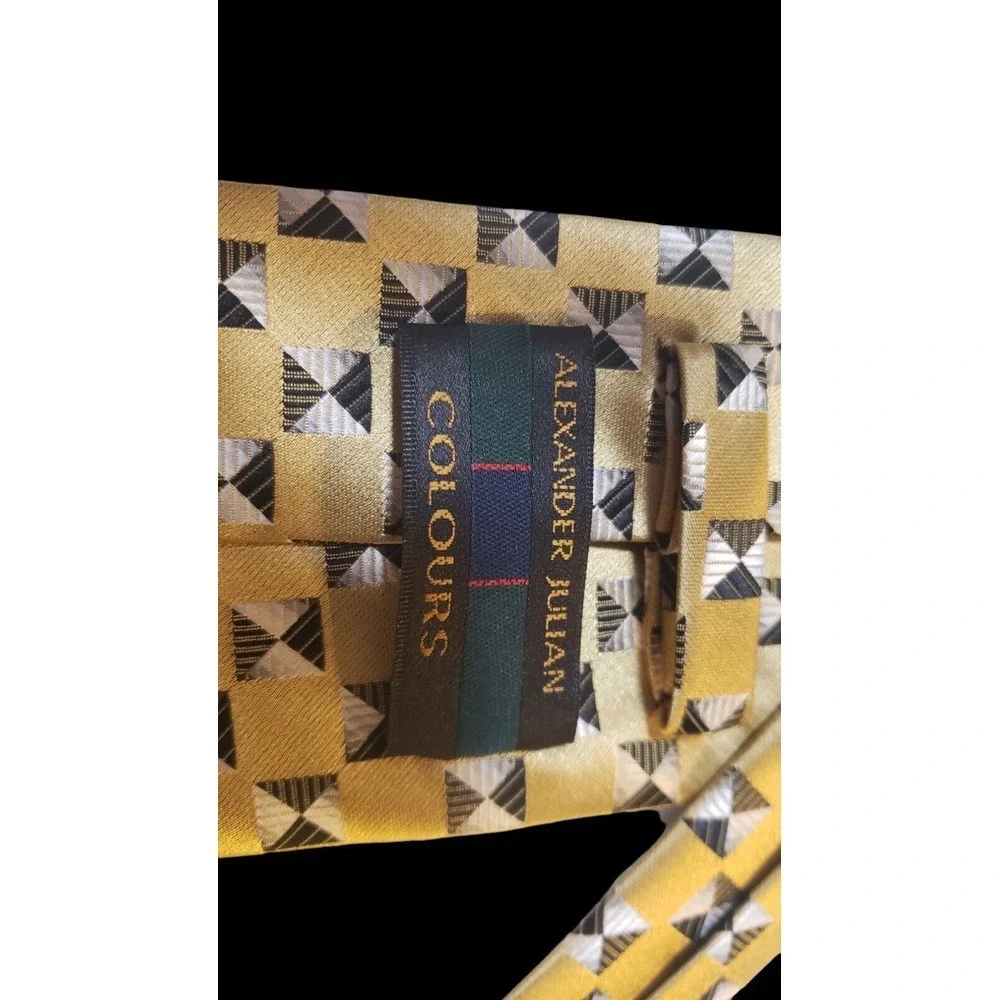 Alexander Julian Colours‎ Mens Gold, Black, Silver Geometric Polyester Neck Tie